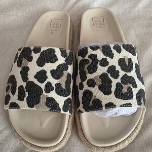 ShuShop Leopard Print Slide Sandals